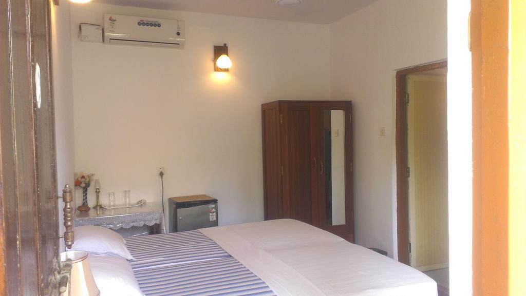 Domingos Guest House บากา ภายนอก รูปภาพ